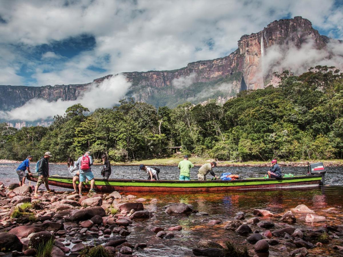 Ara Meru Lodge Canaima Екстериор снимка